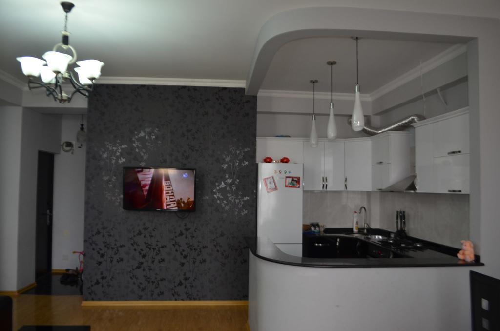 Apartment Like Home Batum Oda fotoğraf